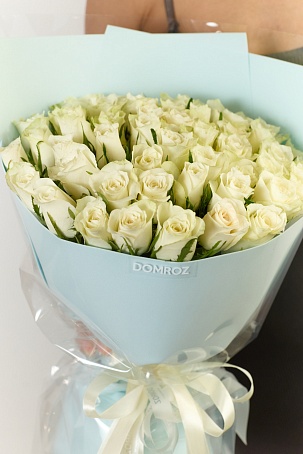 Букет 51 роза Кения Белая