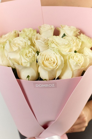 Букет 15 роз Эквадор Белых